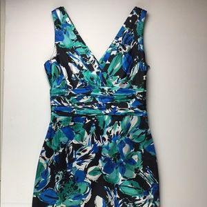 Evan Picone Slvless Lined V-neck Sheath Dress S 6P